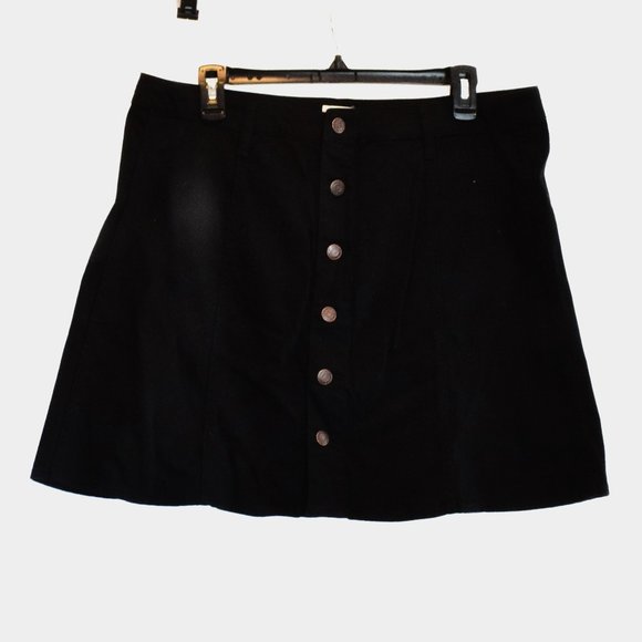 Mossimo Supply Co. Little Black Mini Skirt Plus Size - Picture 1 of 6